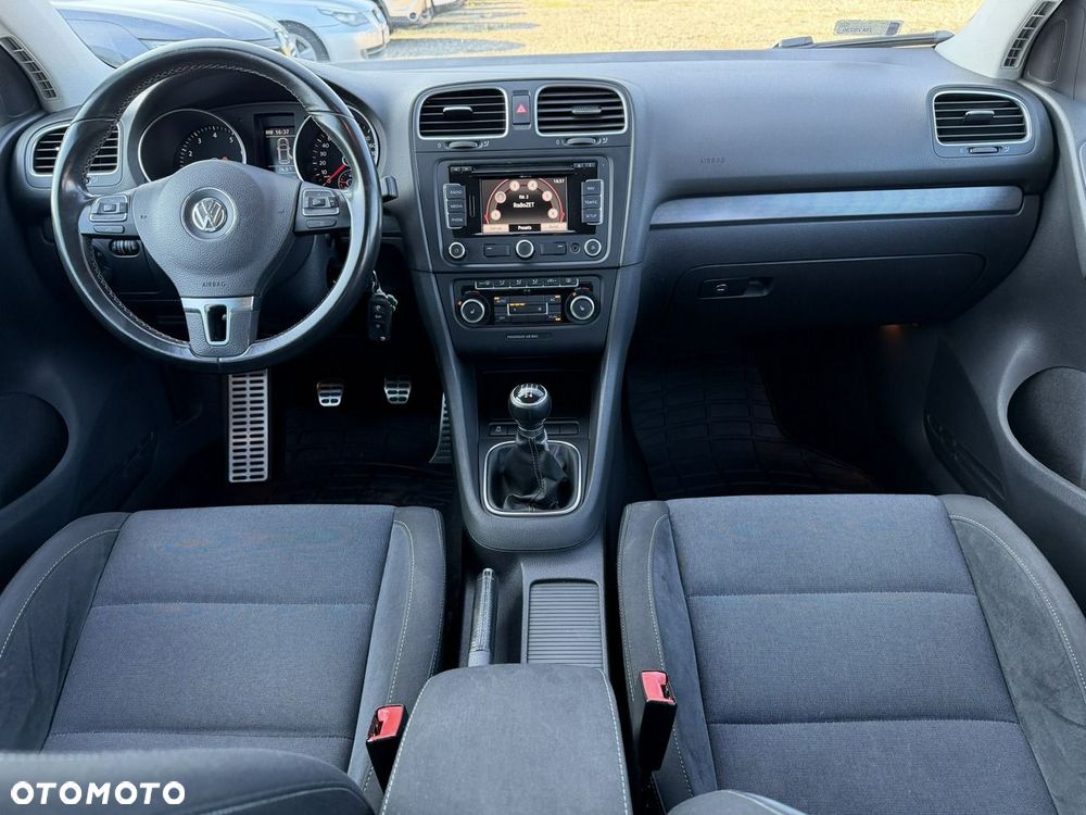 Volkswagen Golf - 9