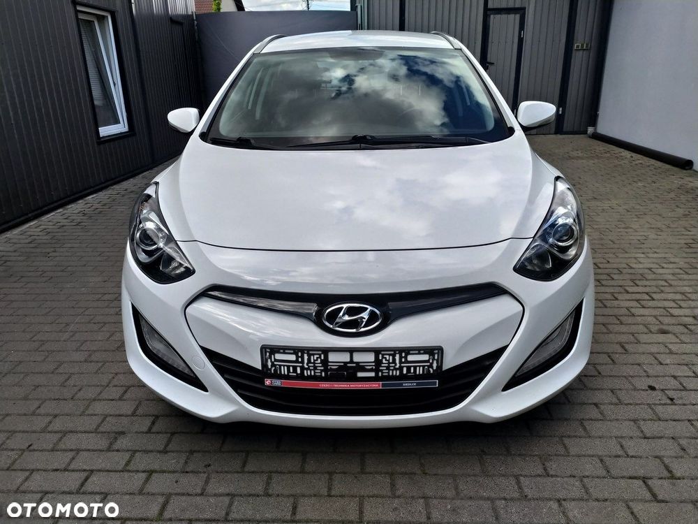 Hyundai i30 1.6 GDI BlueDrive Comfort - 11