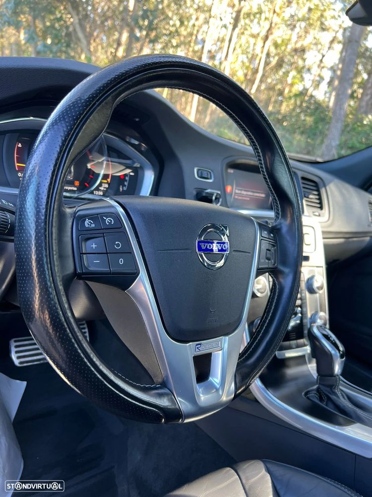 Volvo S60 2.0 D4 R-Design Geartronic - 6