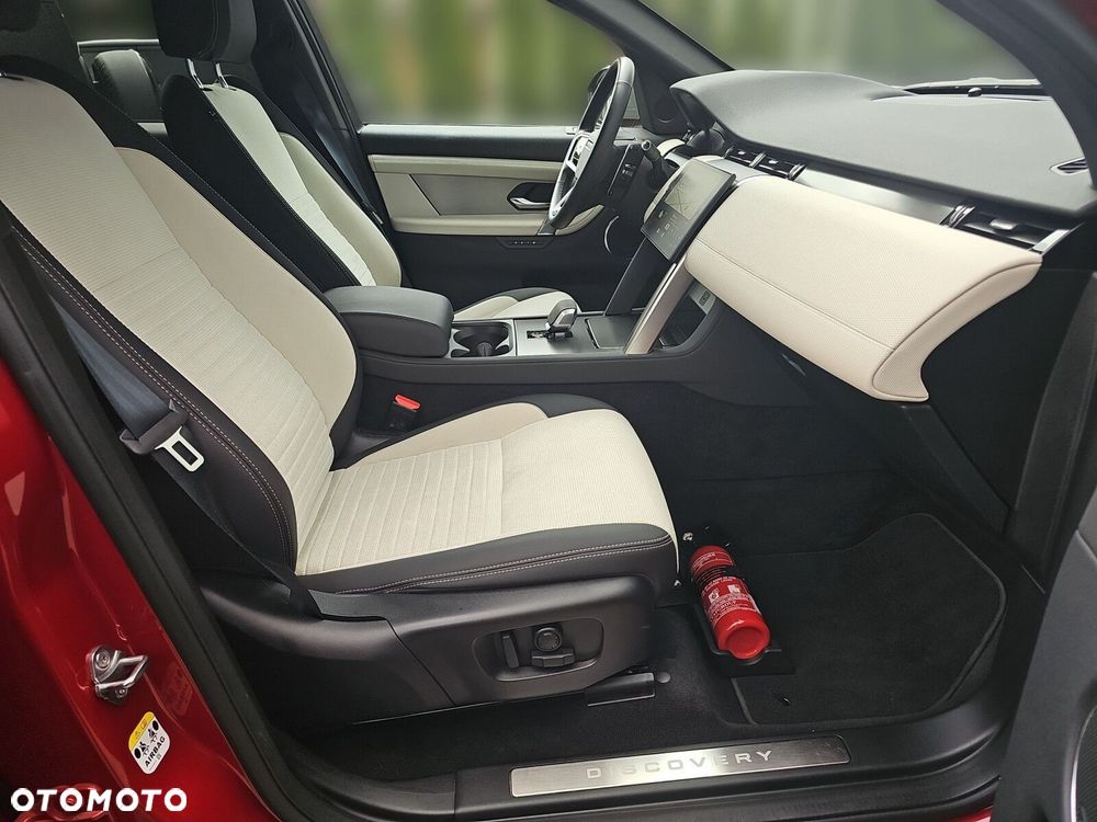 Land Rover Discovery Sport - 18