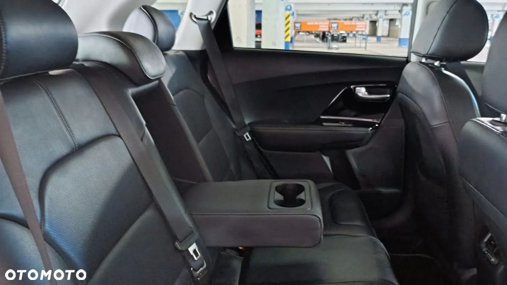 Kia Niro 1.6 GDI Hybrid L Business Line - 22