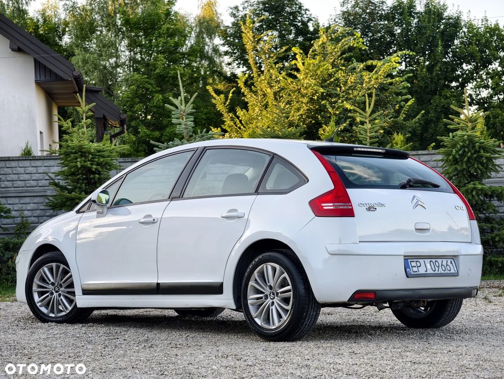 Citroën C4 1.4 16V My Way - 4