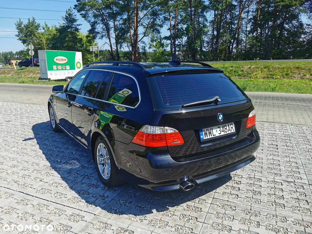 BMW Seria 5 520d - 4