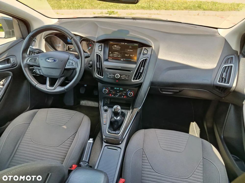 Ford Focus 2.0 TDCi Titanium ASS - 26