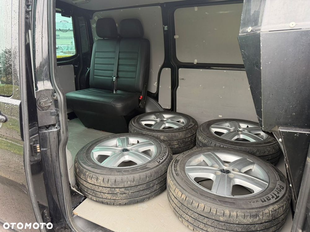 Volkswagen TRANSPORTER - 16