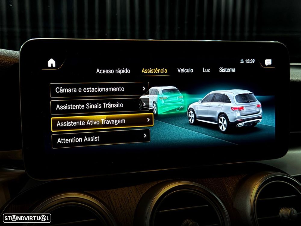 Mercedes-Benz GLC 300 de 4Matic 9G-TRONIC AMG Line - 32