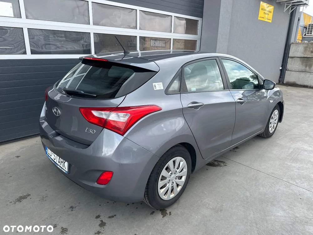 Hyundai i30 1.4 Classic + - 9