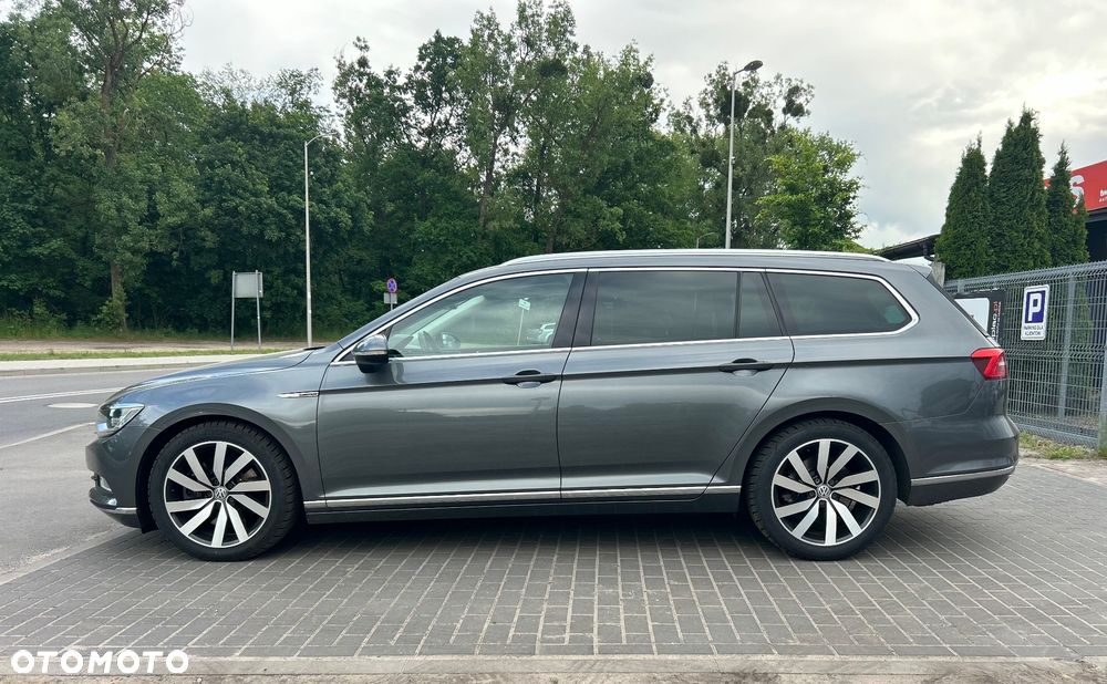 Volkswagen Passat 2.0 TDI SCR 4Motion DDG Highline - 13
