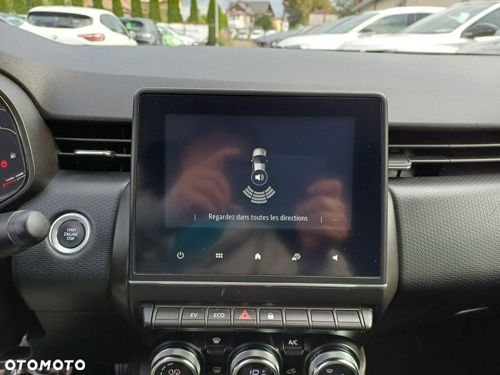 Renault Clio E-TECH Full 145 EQUILIBRE - 17