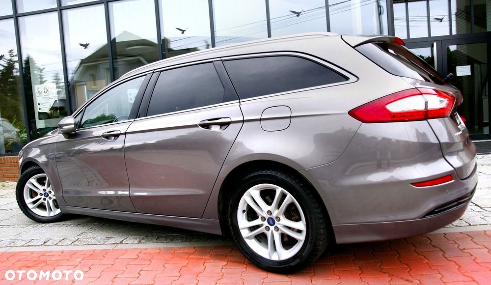 Ford Mondeo - 29
