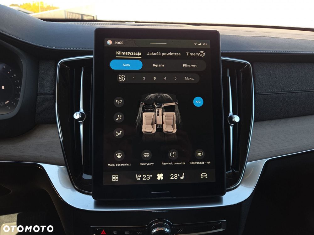 Volvo XC 90 B5 B AWD Plus Dark 7os - 18