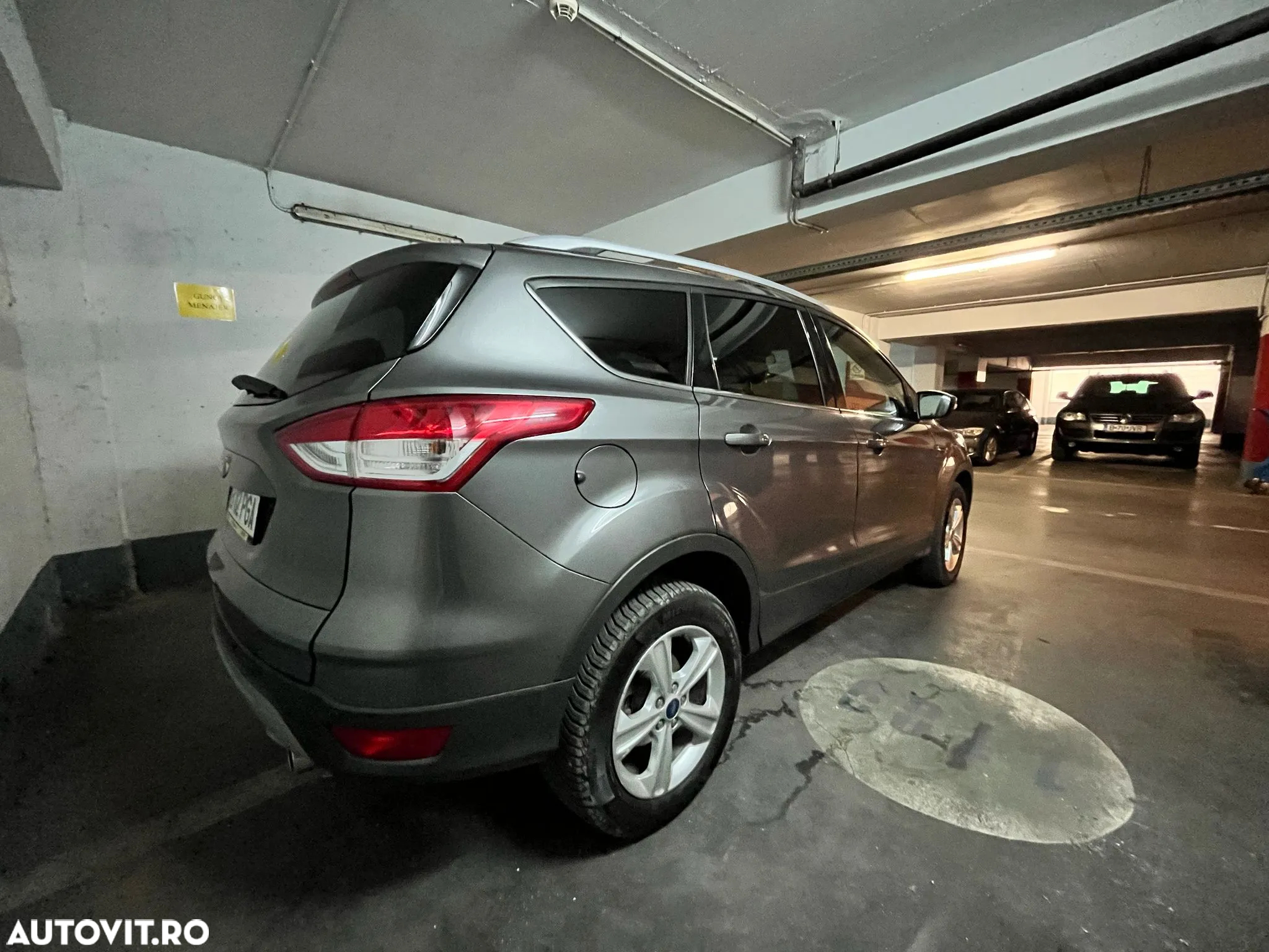 Ford Kuga 2.0 TDCi 4WD Powershift Titanium - 3