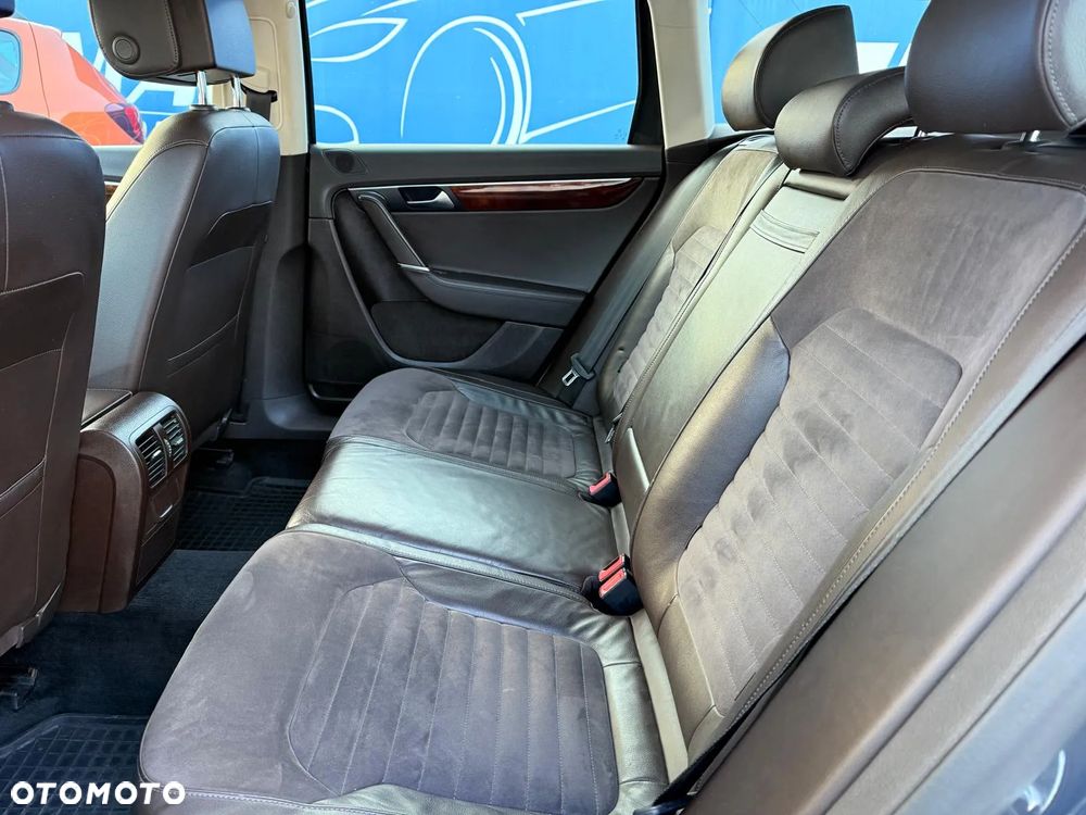 Volkswagen Passat Variant 2.0 Blue TDI SCR Trendline - 10