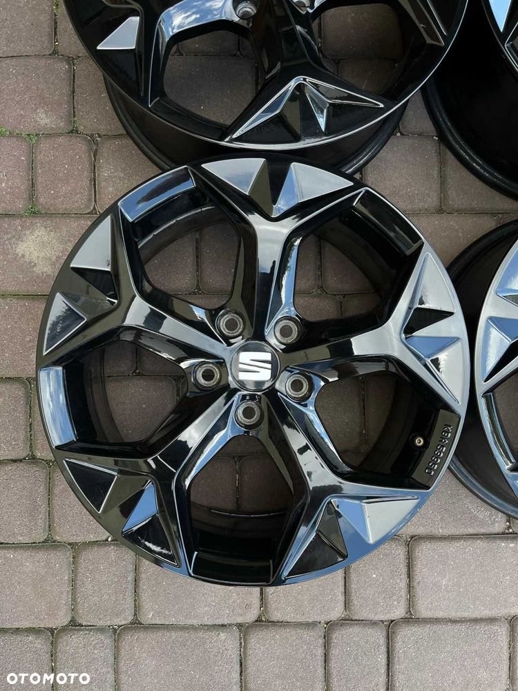 Oryginalne alufelgi Seat 5x112 17 cali Ateca Tarraco Leon Czarne - 5