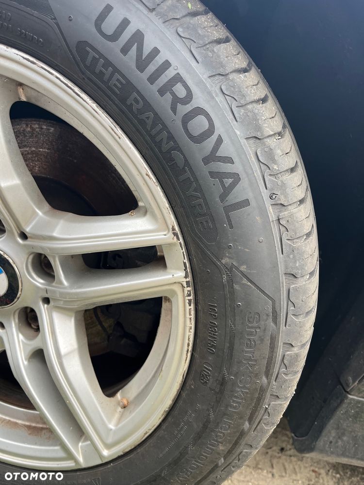 BMW Seria 3 318d - 10