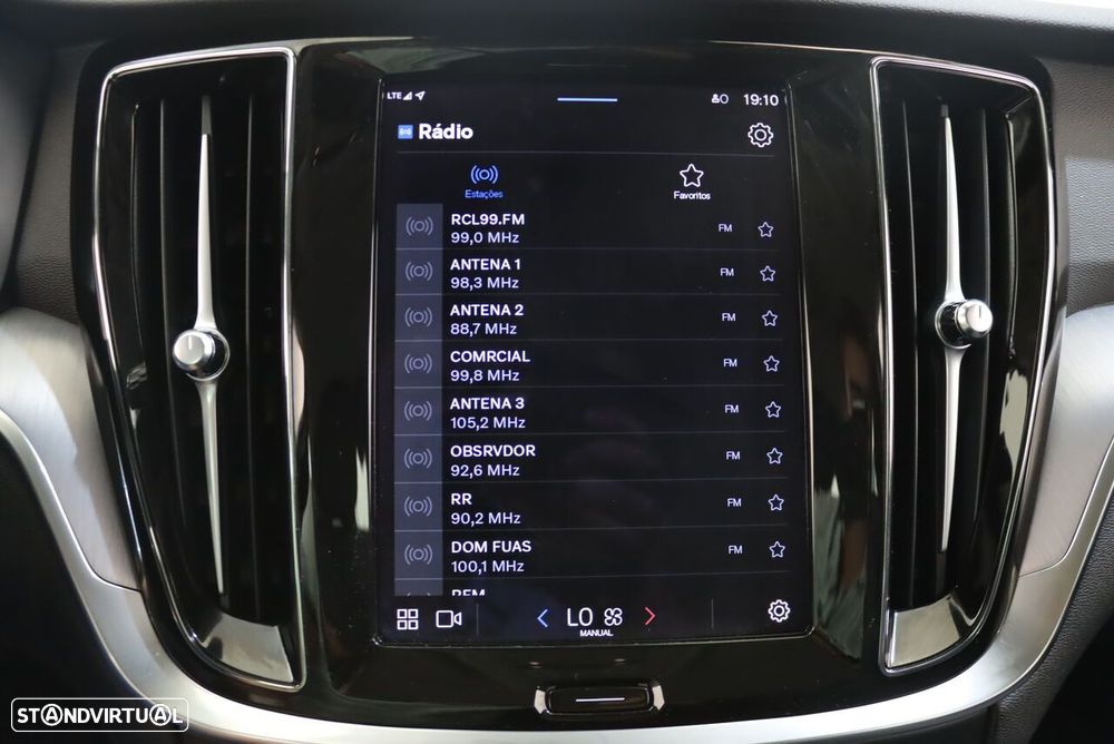 Volvo V60 2.0 T6 AWD TE Core - 29