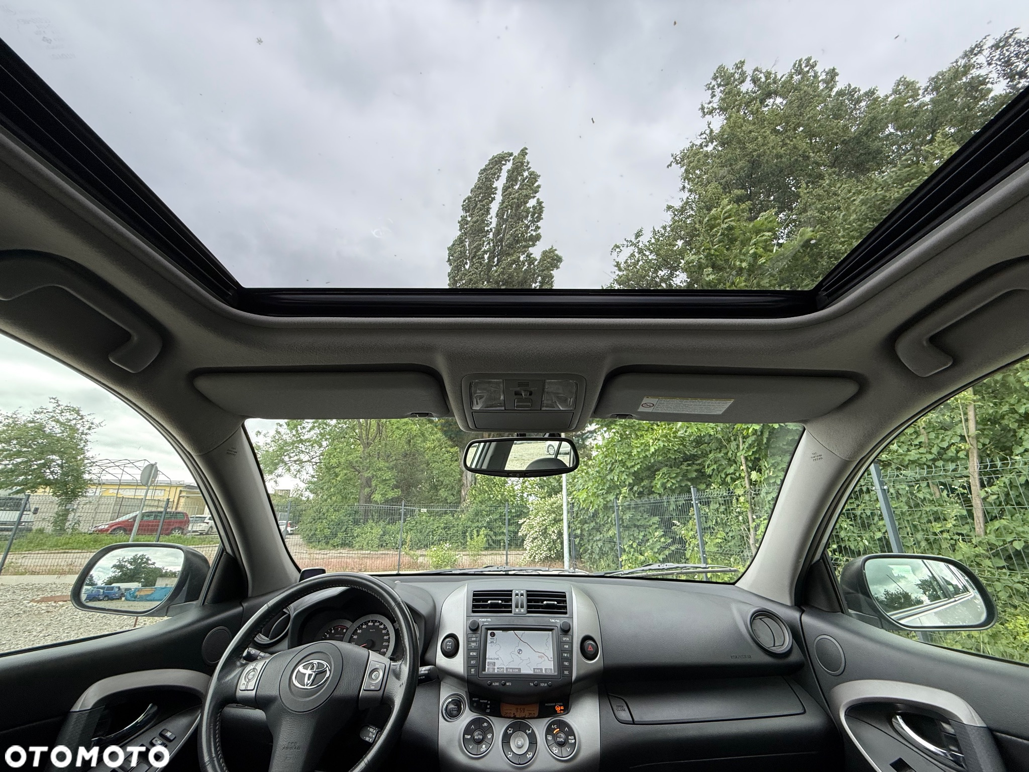 Toyota RAV4 2.0 4x4 Automatik Executive - 23
