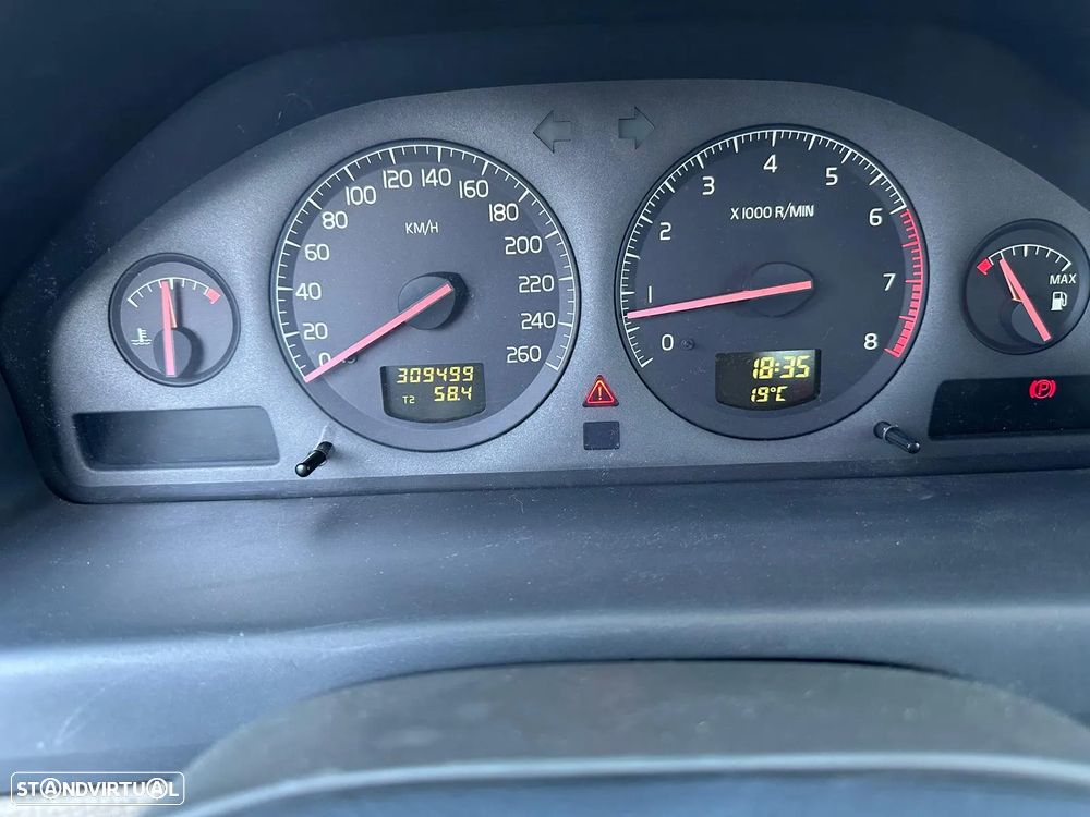 Volvo V70 T5 - 11
