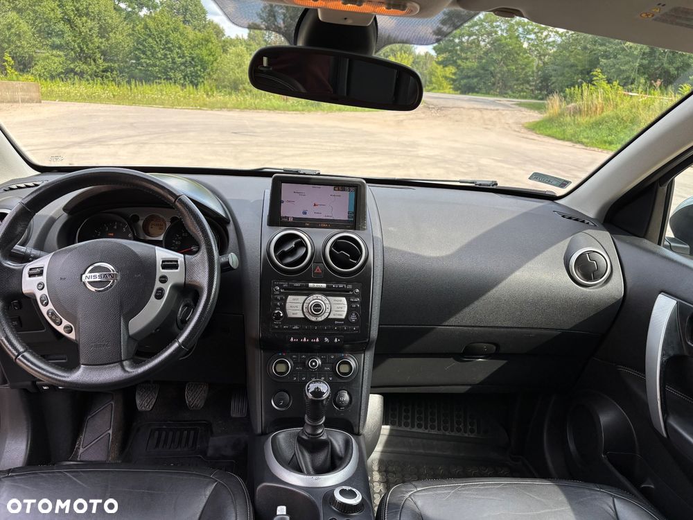 Nissan Qashqai 2.0 4x4 Tekna - 14