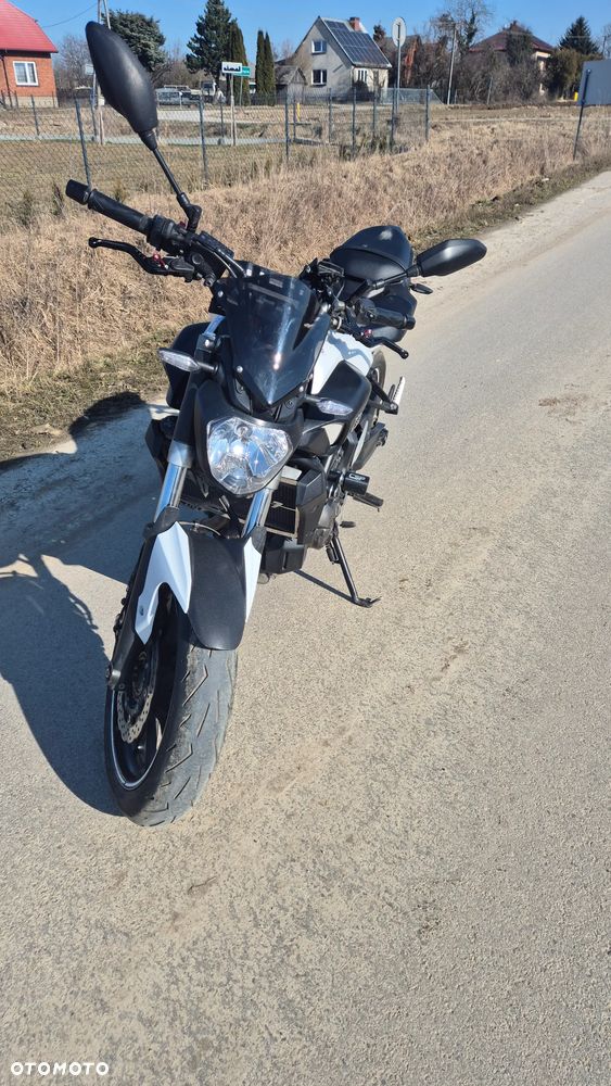 Yamaha MT - 2