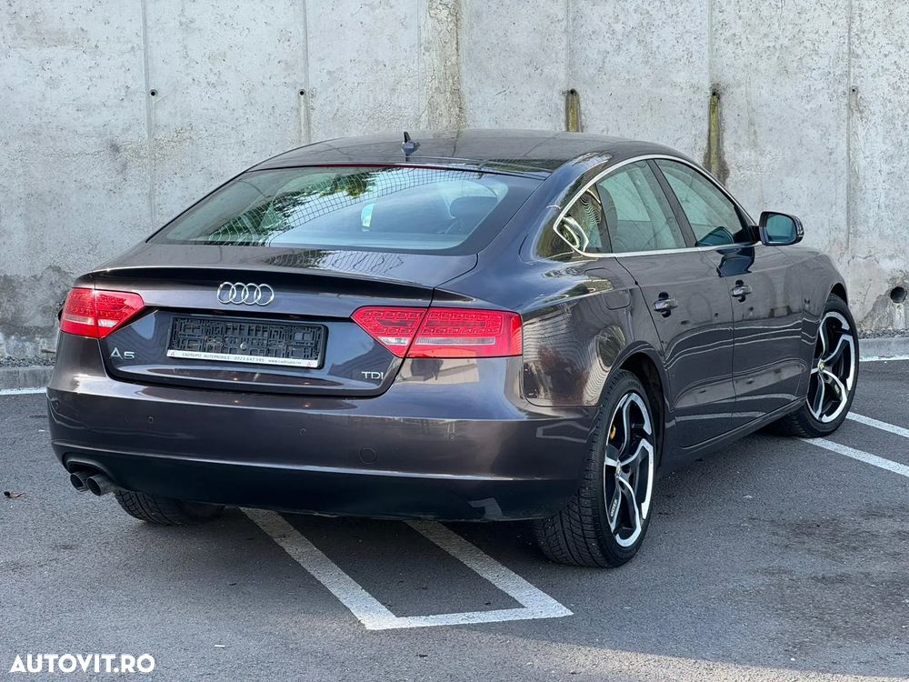 Audi A5 Limuzina ver-2-0-tdi-ultra-dpf - 8