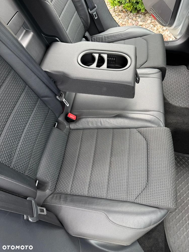Volkswagen Golf 1.6 TDI DPF DSG Comfortline - 33