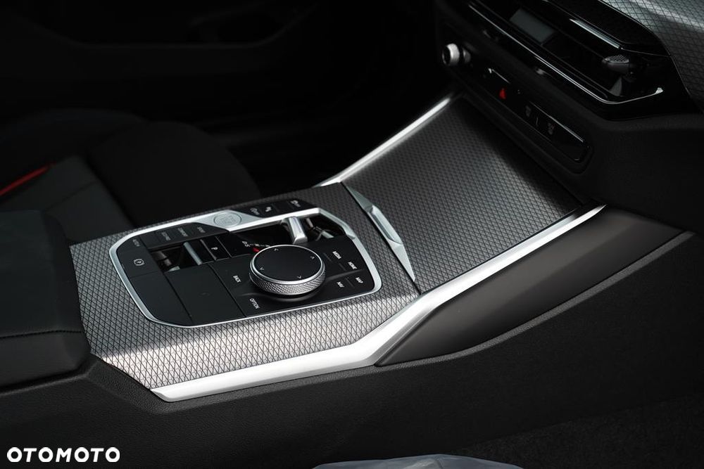 BMW Seria 3 320i M Sport sport - 14