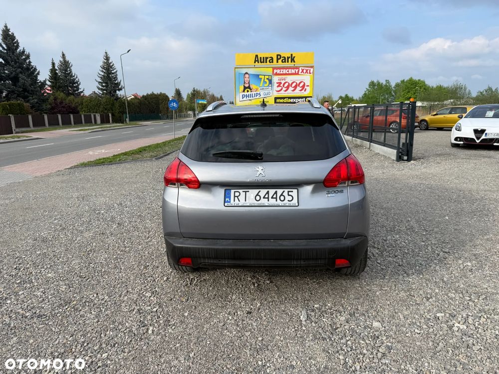 Peugeot 2008 e-HDi FAP 92 STOP & START Active - 17