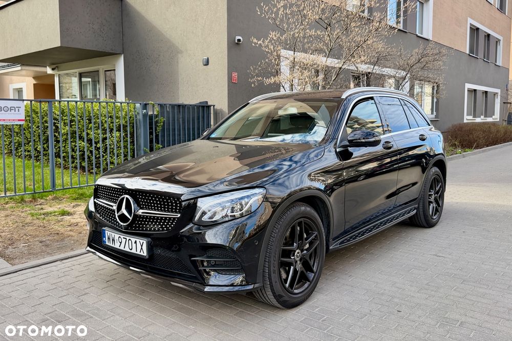 Mercedes-Benz GLC - 1