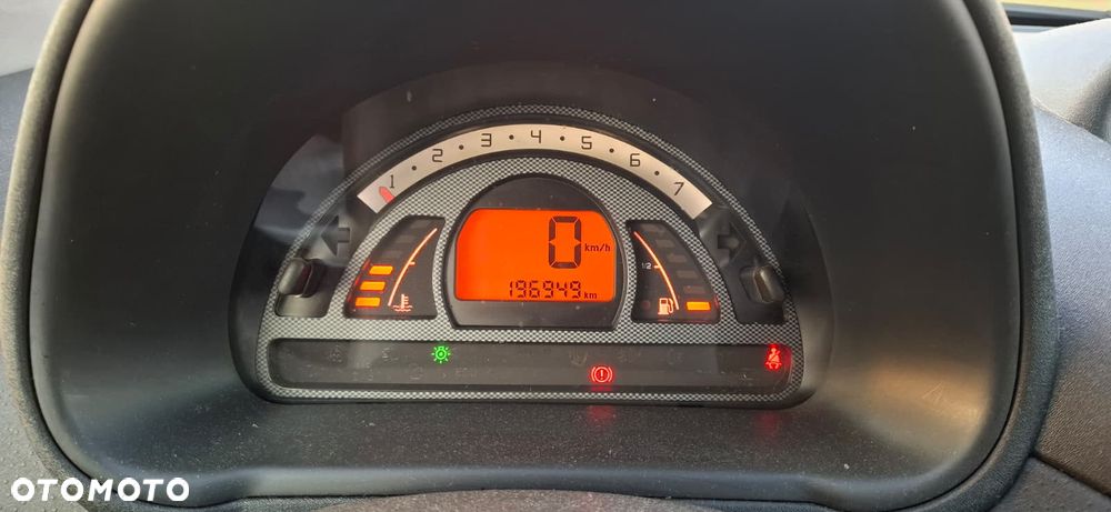 Citroën C2 1.4 HDi VTR - 16
