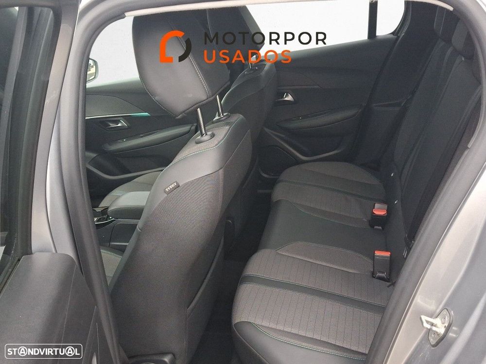 Peugeot 208 1.2 PureTech Allure EAT8 - 9