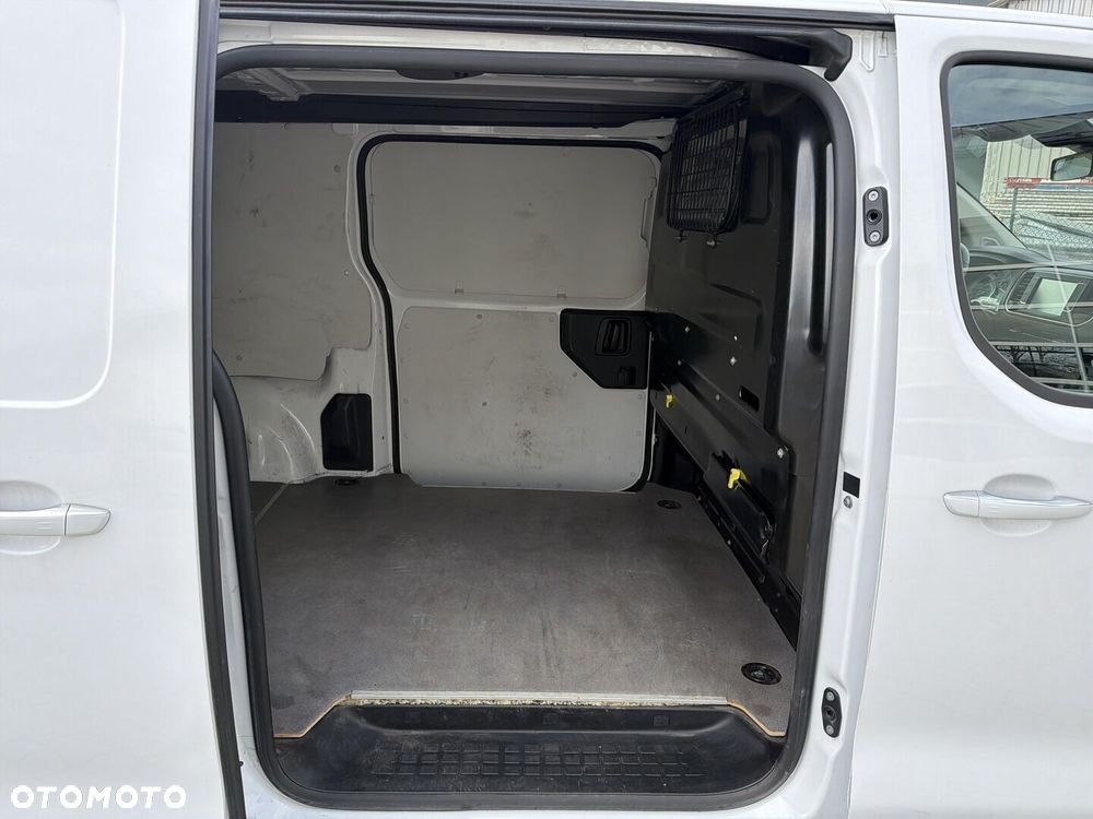 Toyota PROACE - 10