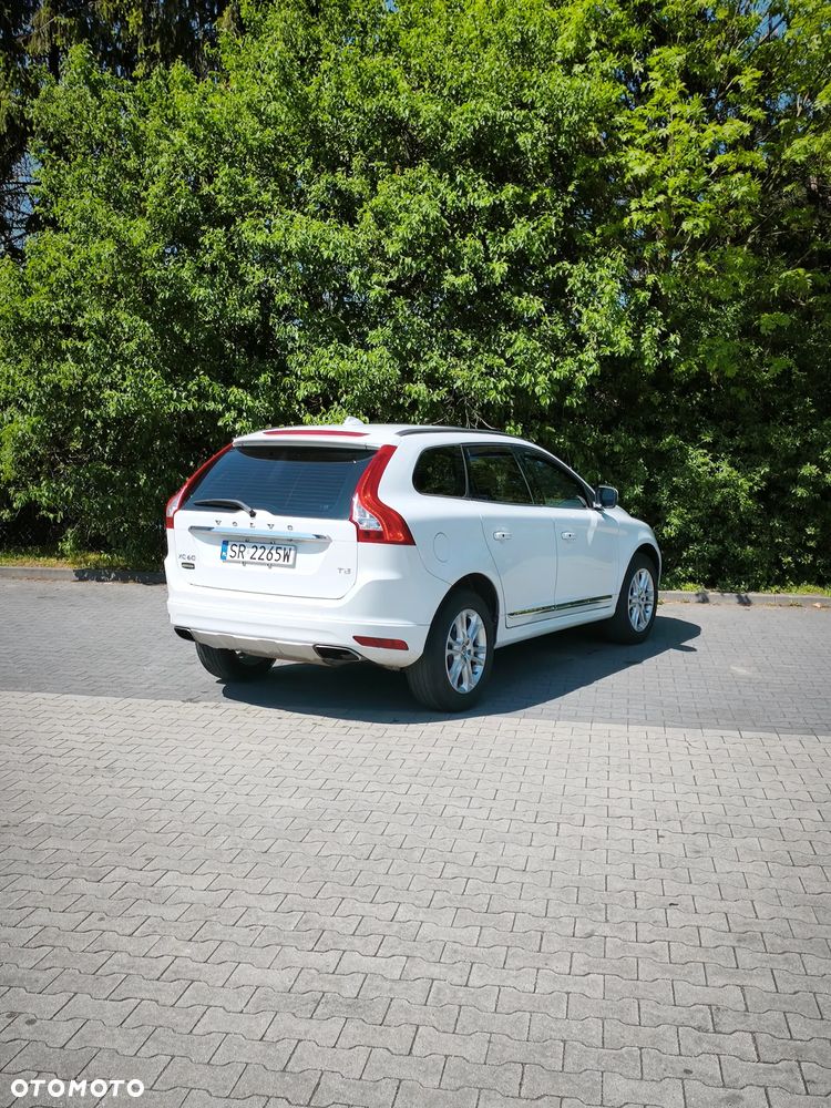 Volvo XC 60 T5 Geartronic Kinetic - 21