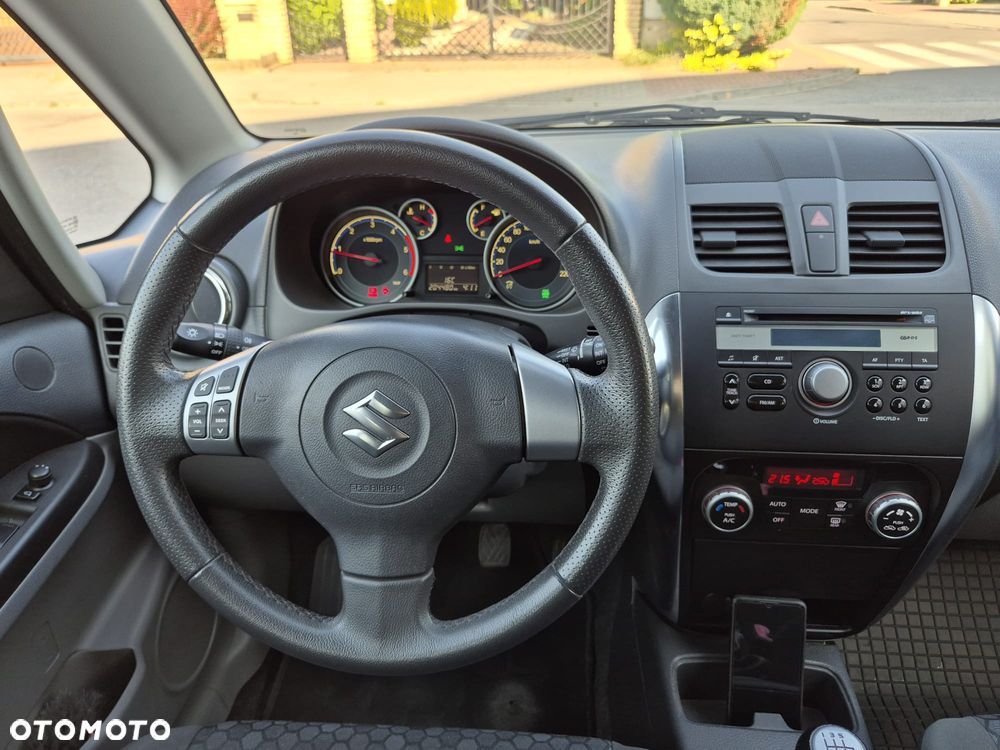 Suzuki SX4 2.0 DDiS Topline Edition 4WD - 12