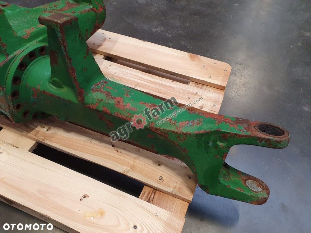 OBUDOWA PRZEDNIEGO MOSTU JOHN DEERE 3640 3650 - 1