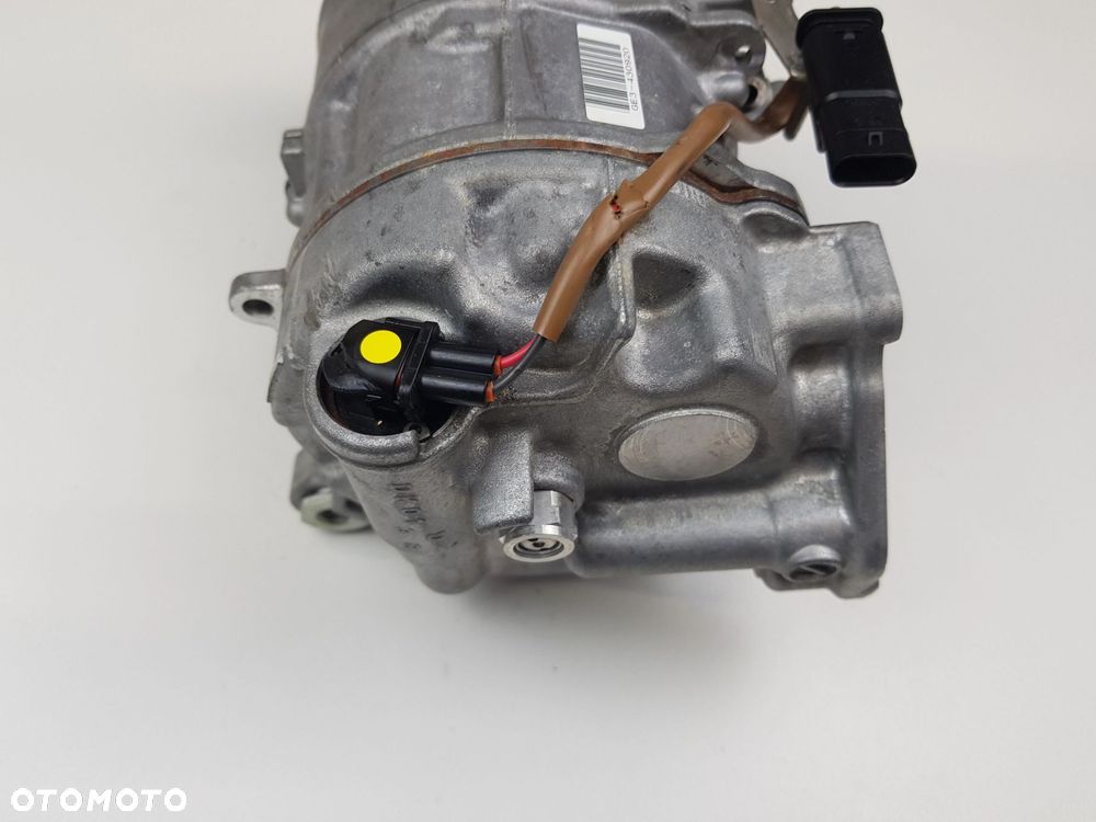 Kompresor Sprężarka klimatyzacji BMW G20 G30 G80 G82 3.0i 9482996 - 7