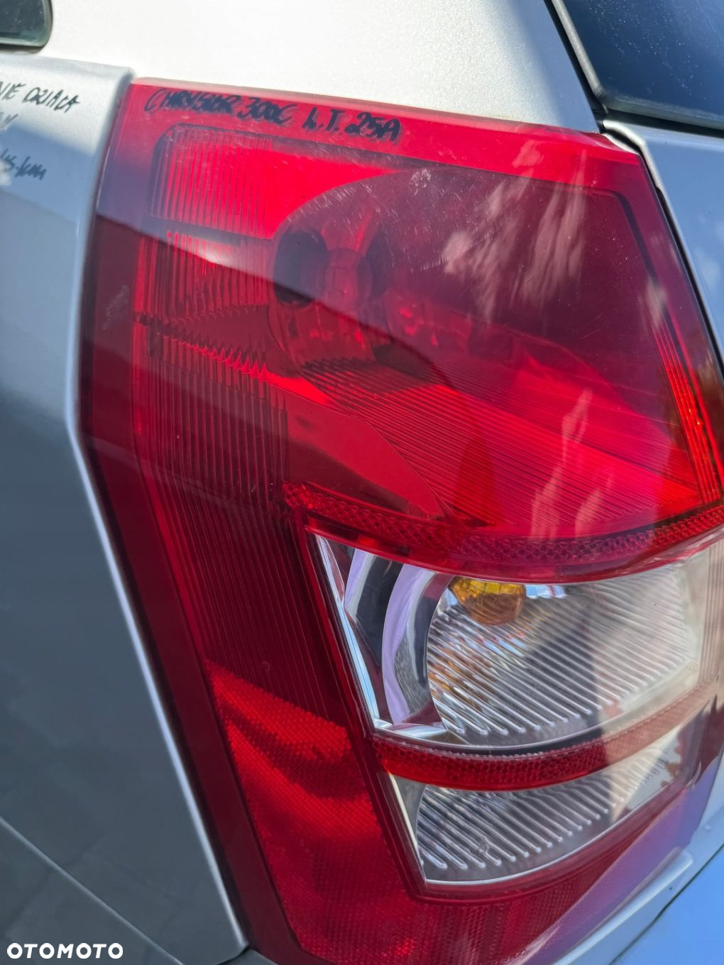 CHRYSLER 300C I LAMPA LEWA TYLNA LEWY TYŁ - 7