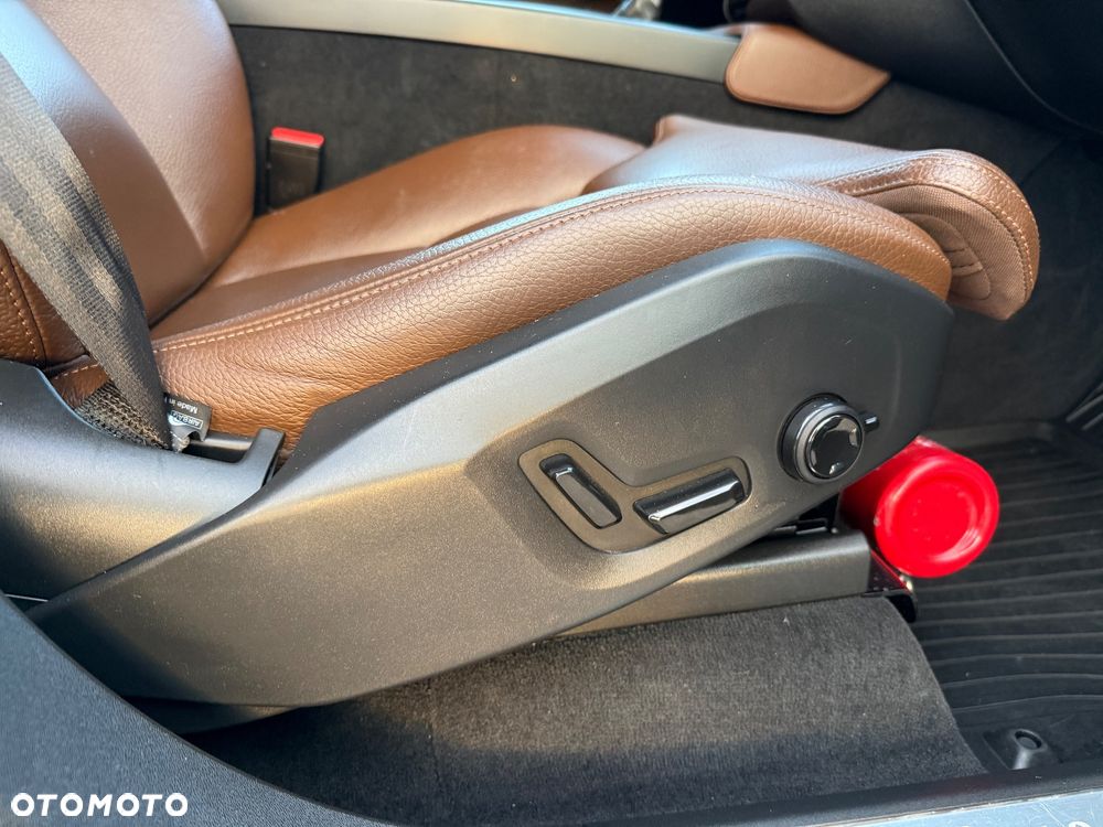 Volvo XC 90 - 21