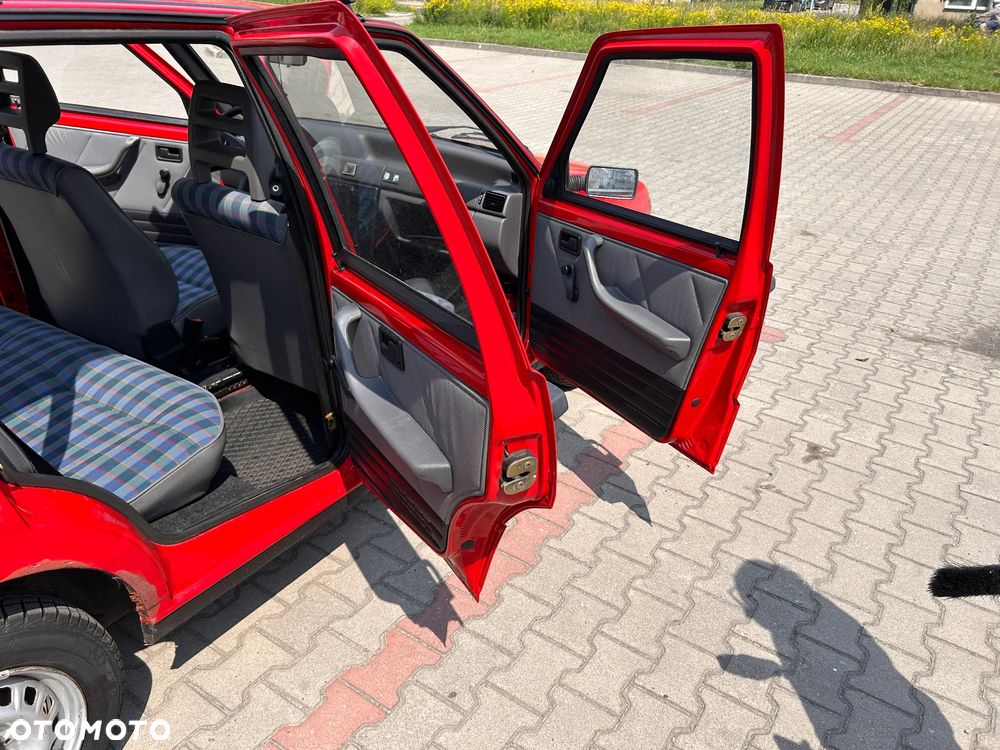 Fiat Uno 899 - 20