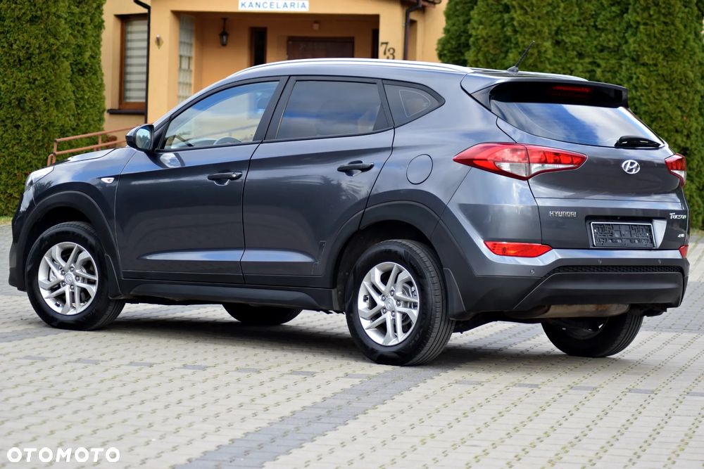 Hyundai Tucson 2.0 CRDI 4WD Automatik Premium - 11