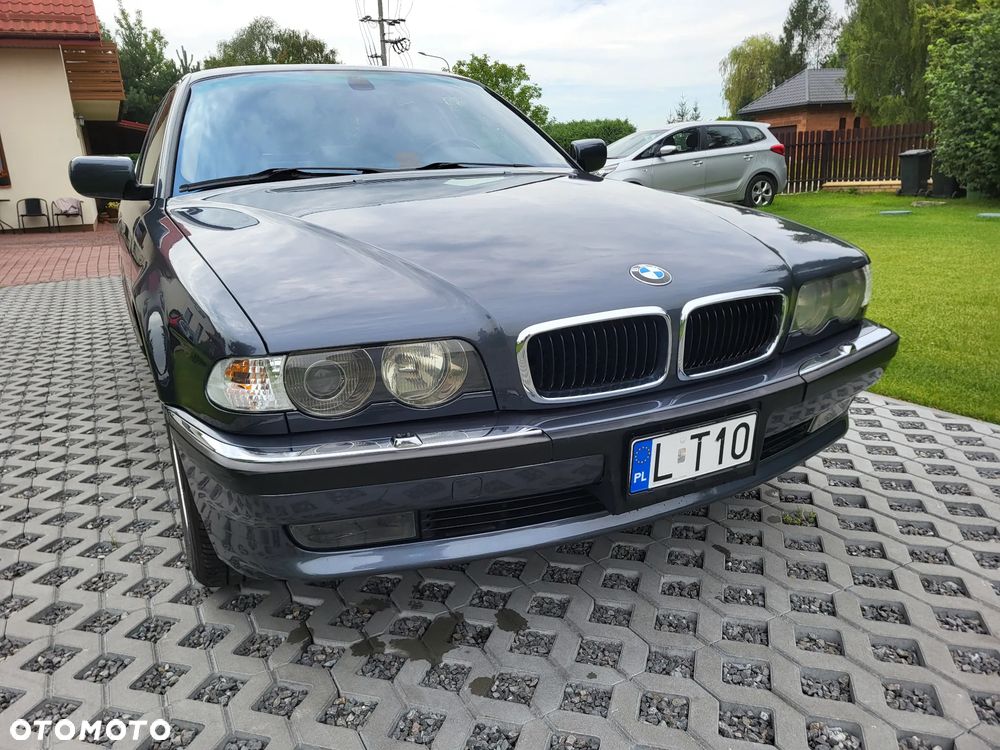 BMW Seria 7 740iL - 14