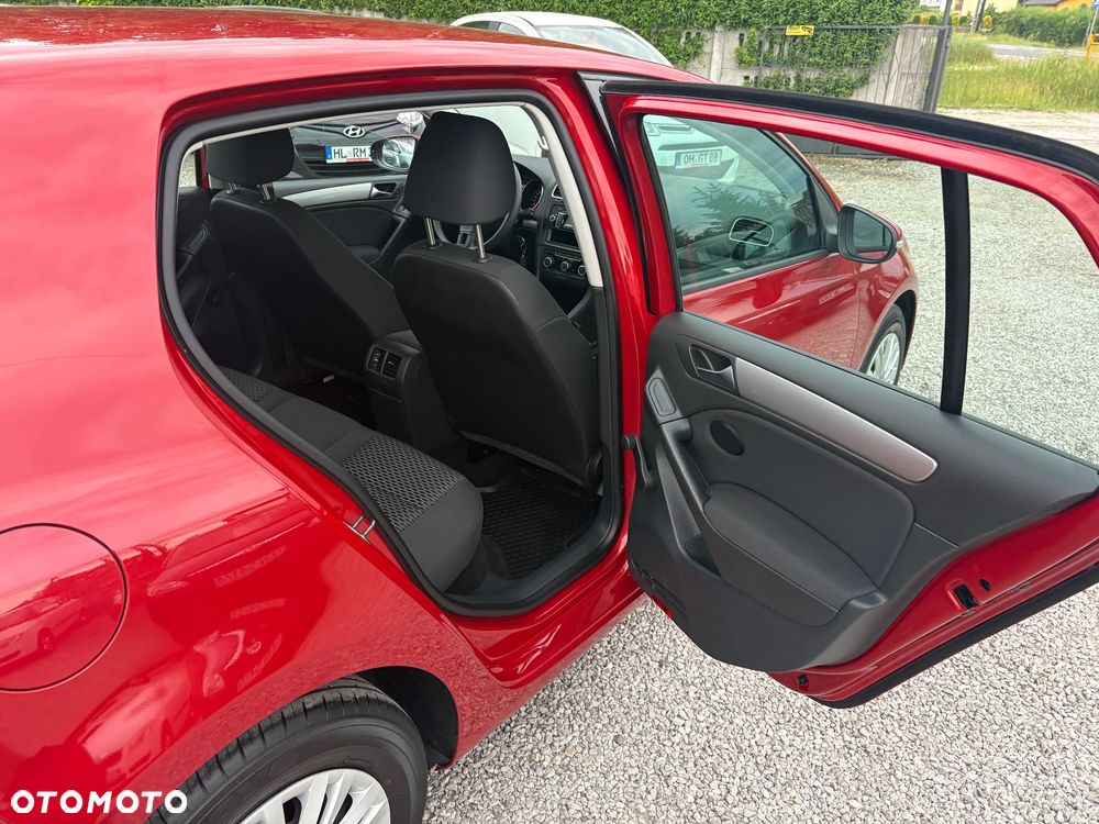 Volkswagen Golf 1.4 Style - 31