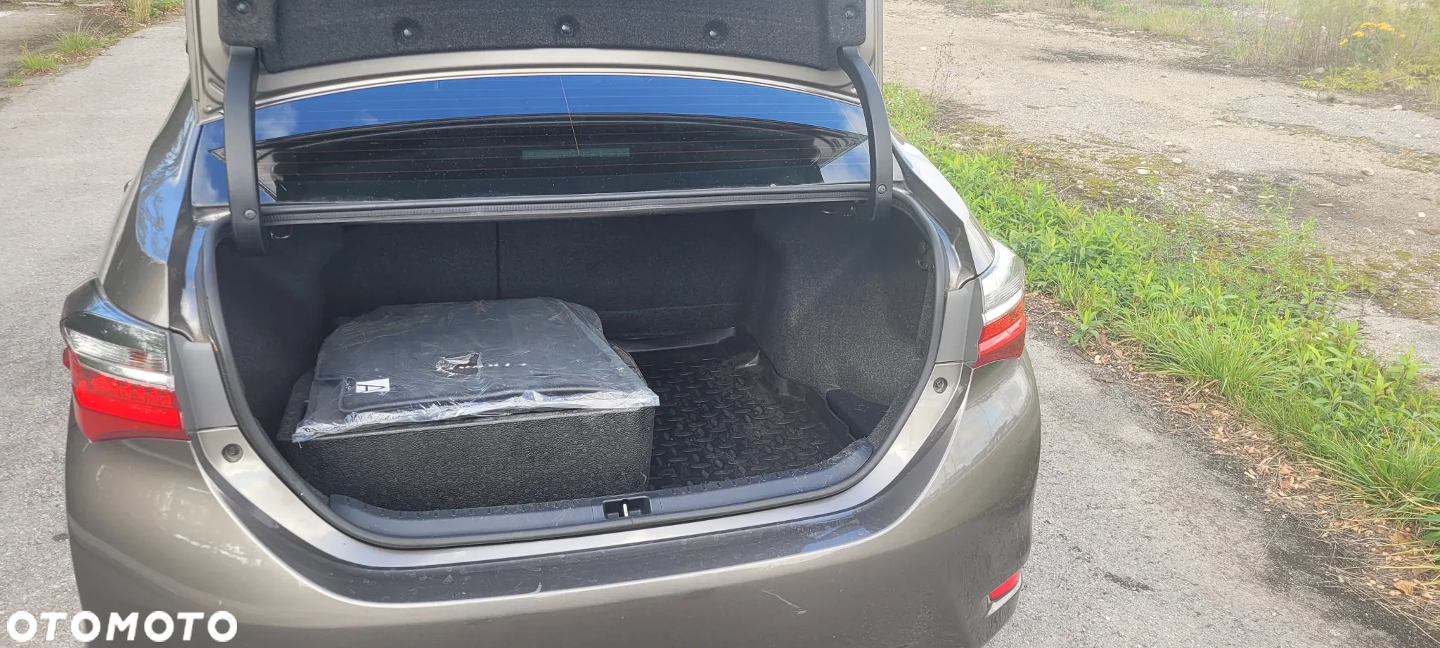 Toyota Corolla 1.6 Comfort - 8