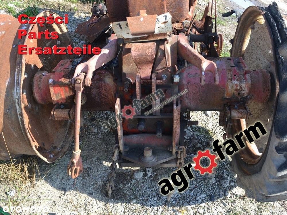 McCormick 553 części, skrzynia biegów, silnik - 2