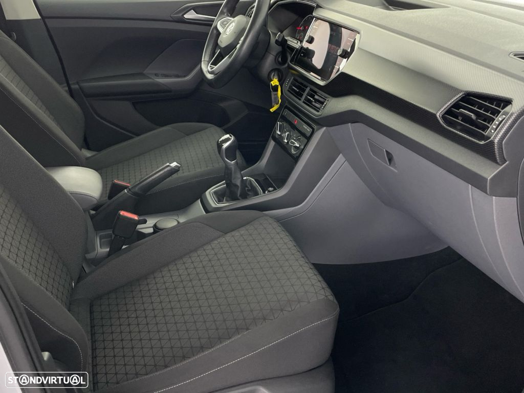 VW T-Cross 1.0 TSI Life - 23
