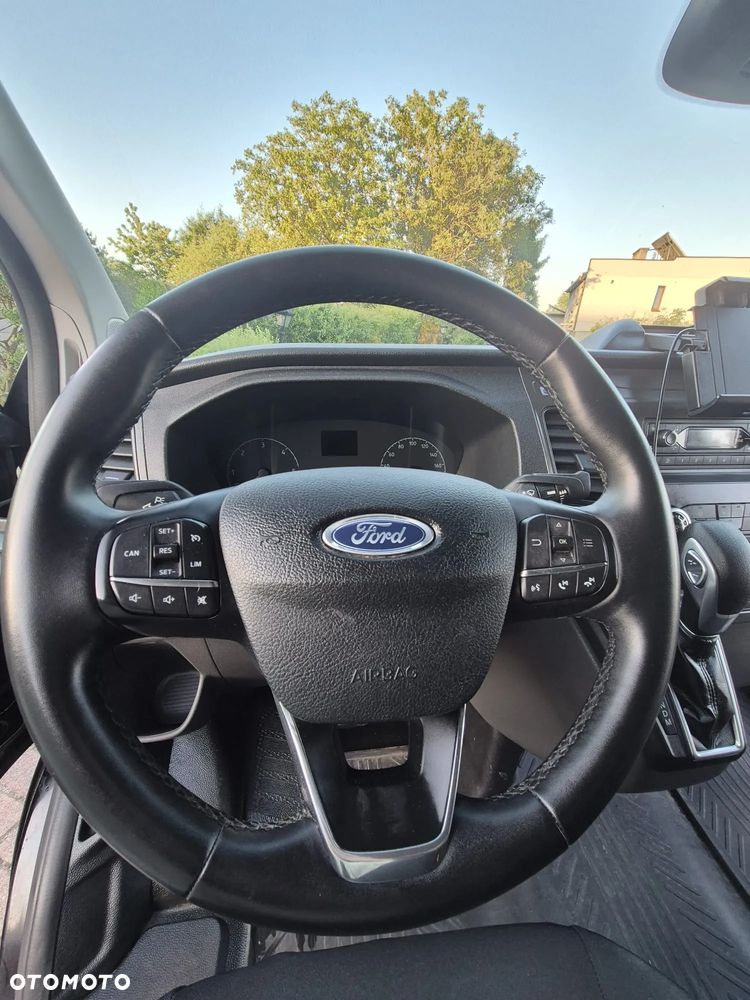 Ford TRANSIT CUSTOM - 8
