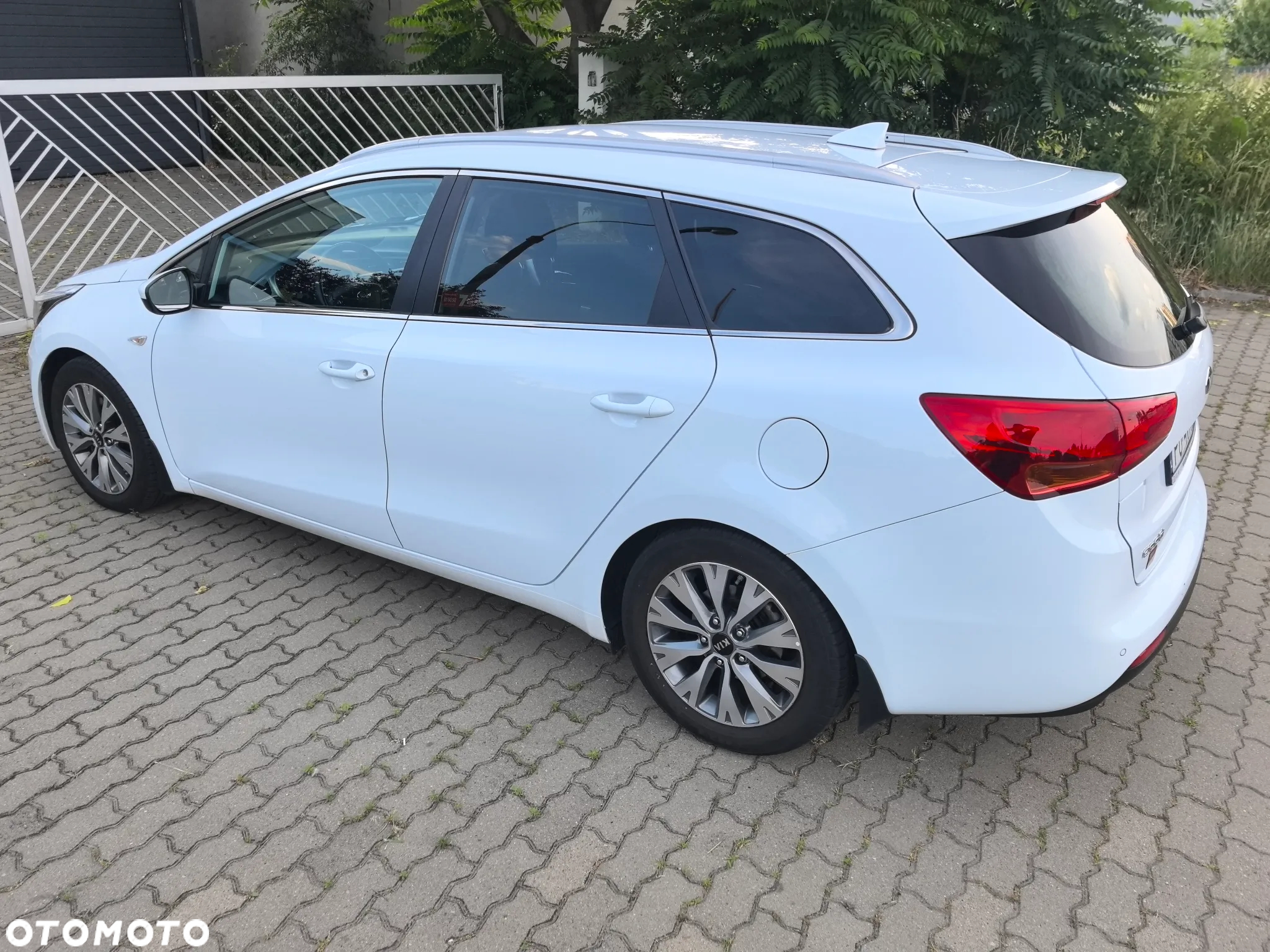 Kia Ceed Cee'd 1.6 CRDi Smart Plus - 4