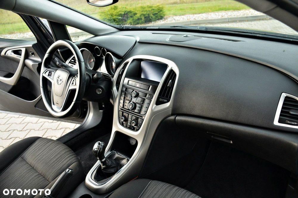 Opel Astra - 22