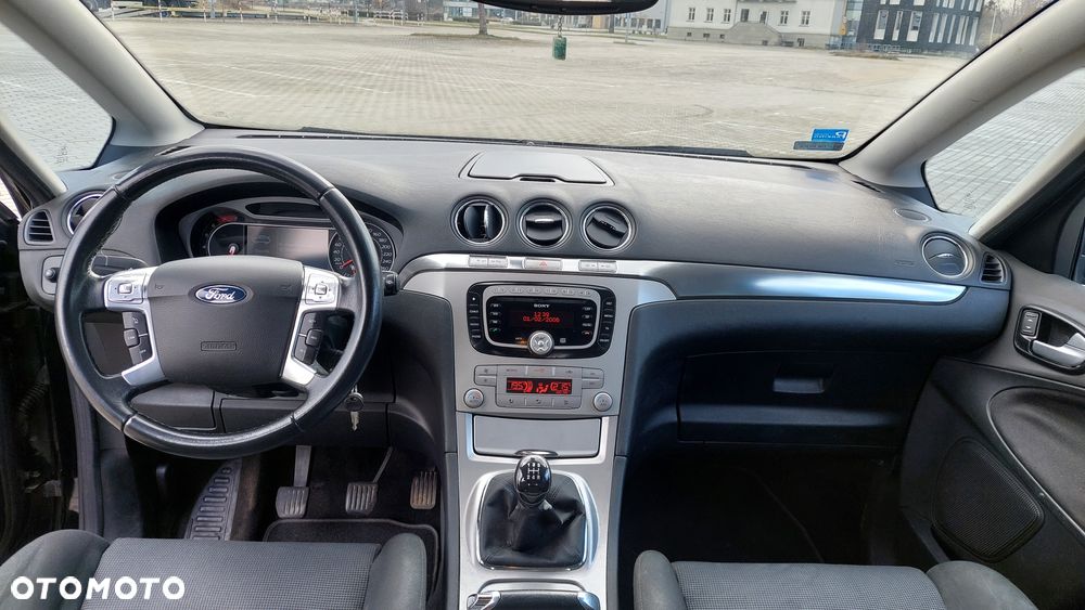 Ford S-Max 2.0 Titanium - 19