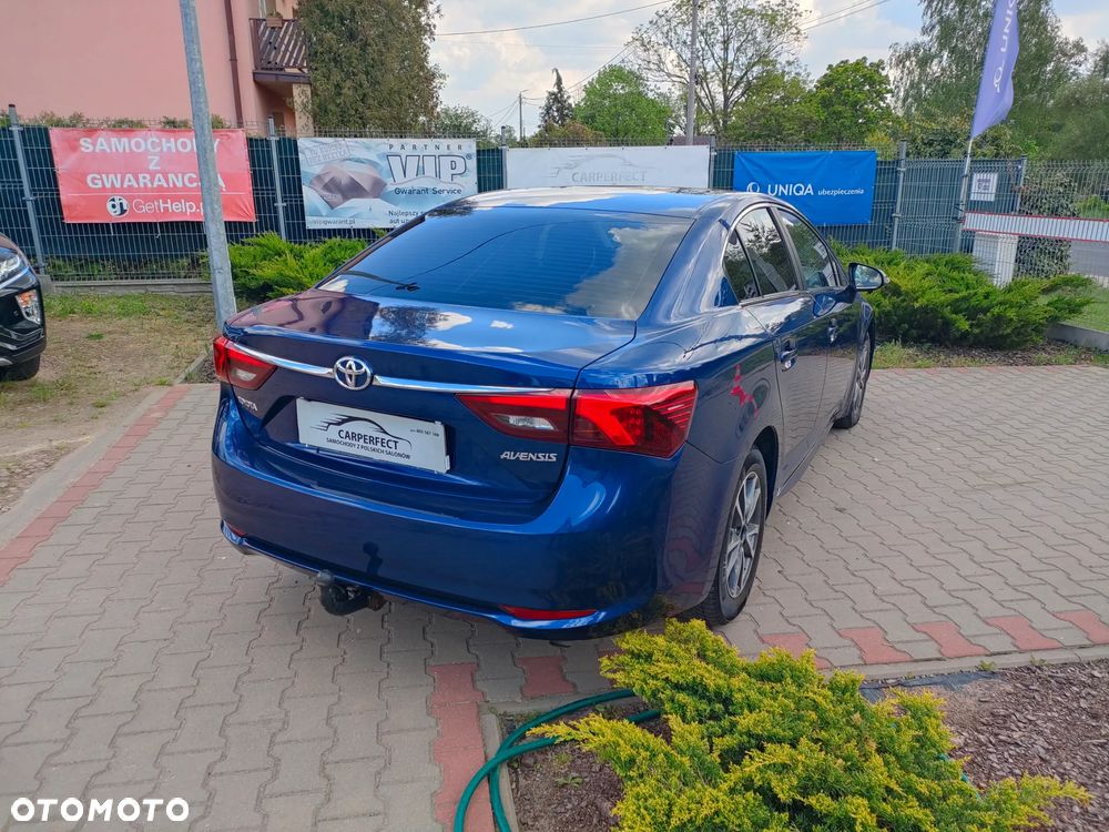 Toyota Avensis 1.8 Premium - 2